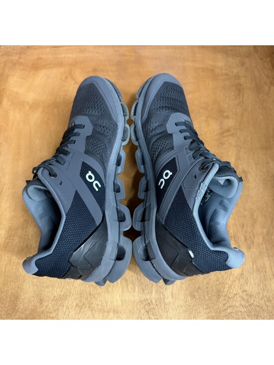 On Cloudsurfer Running Shoes Mens Size 9.5 Gray Black Swiss Engineering Sneakers main image 4